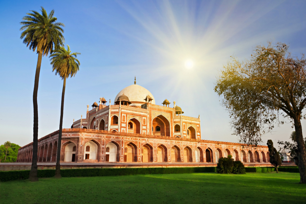 Cheap Business Class Flights From Los Angeles (LAX) To New Delhi (DEL)