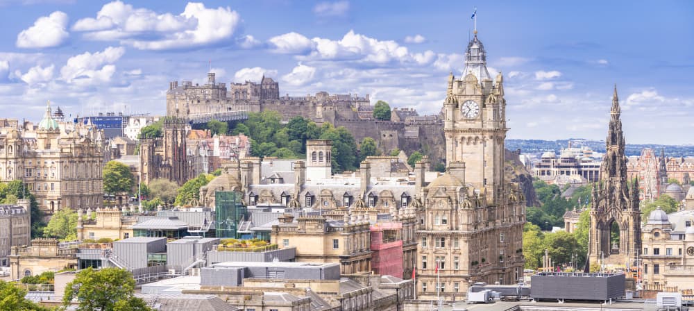 Cheap Business Class Flights From Newark (EWR) to Edinburgh (EDI)