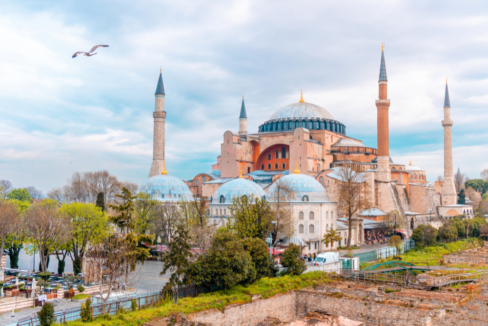 Cheap Business Class Flights From Austin (AUS) To Istanbul (IST)