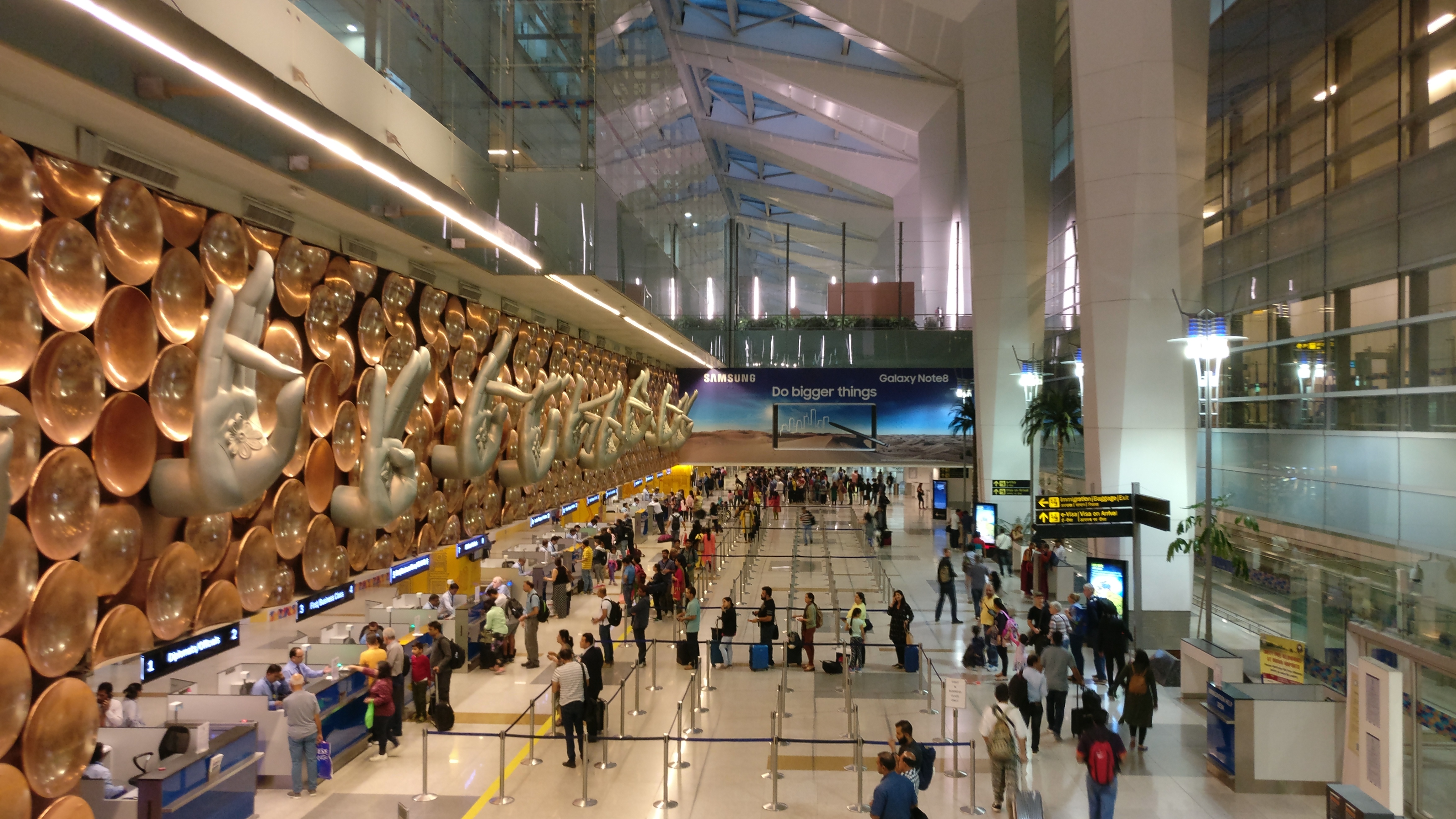 Cheap Flights To New Delhi Airport (DEL)