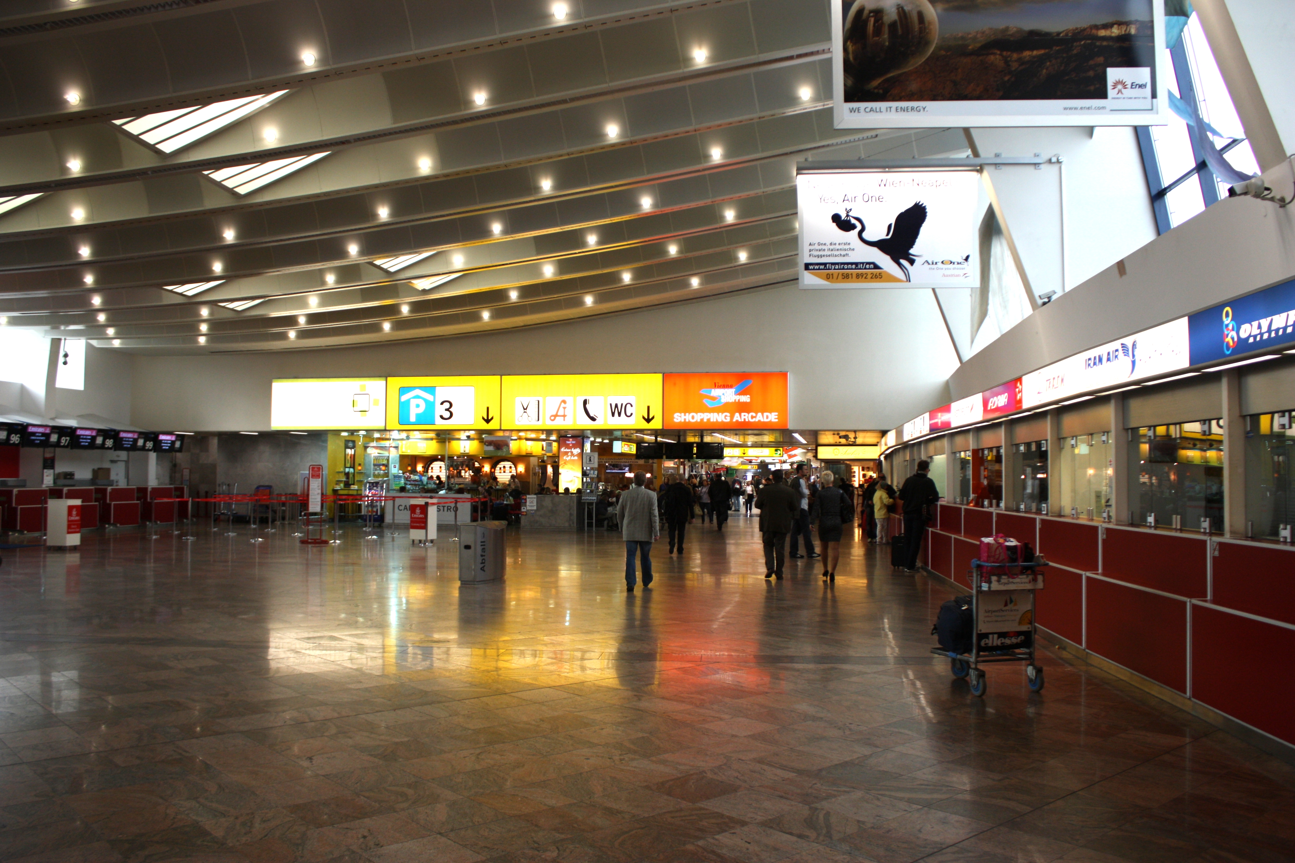 Cheap Flights to Vienna Airport (VIE)