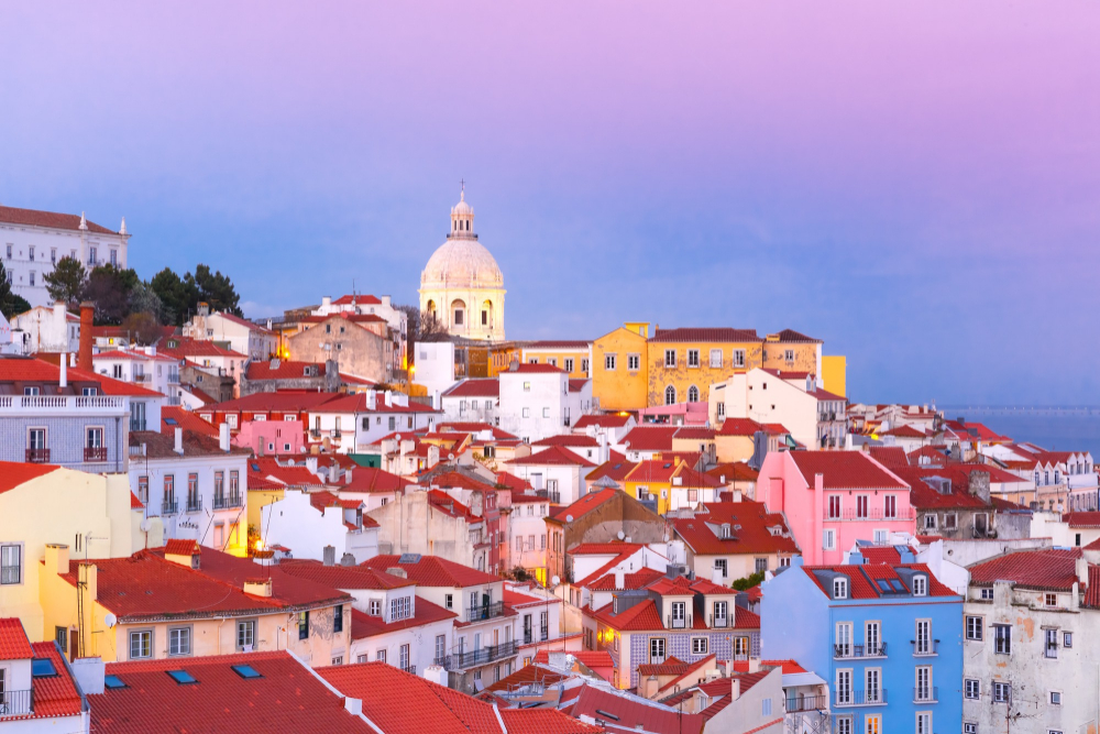 Cheap Business class Flights to Lisbon LIS