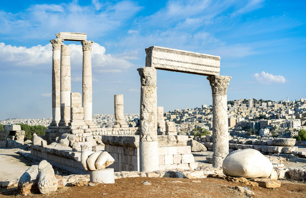 Cheap Flights to Amman, Jordan (AMM)